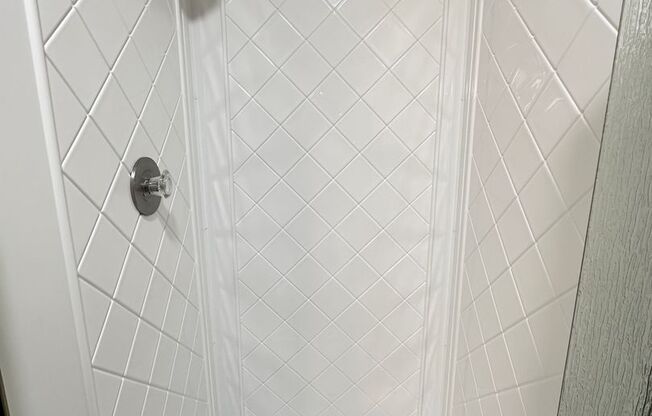 2 beds, 2 baths, 994 sqft, $1,780, Unit 209B