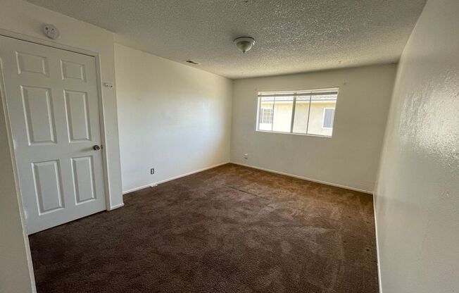 3 beds, 2 baths, $6,000, Unit 3