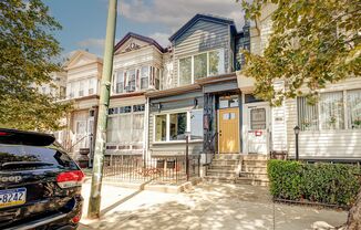 5709 Baltimore ave