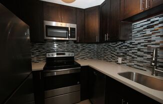 1 bed, 1.5 baths, 525 sqft, $1,750, Unit 203