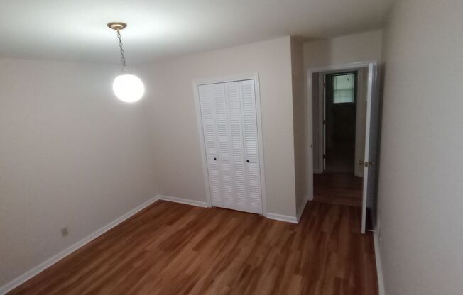 3 beds, 2 baths, $1,500