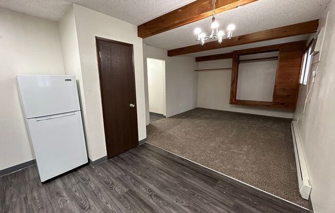 Studio, 1 bath, 500 sqft, $850, Unit 1712- 9