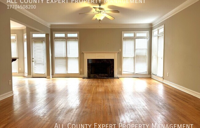 907 LENOX CT