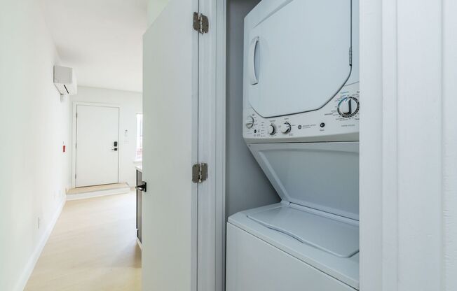 1 bed, 1 bath, 457 sqft, $1,315, Unit 31