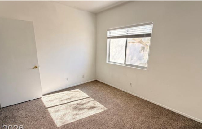 2 beds, 2 baths, $1,310, Unit UNIT 2046