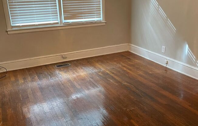August Special- Renovated Great Two Bedroom  in Historic Wesley Heights!
