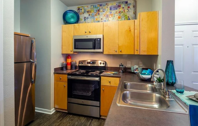 2 beds, 2 baths, 922 sqft, $1,050, Unit 236