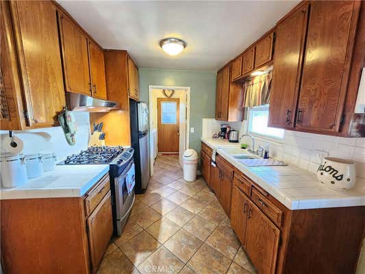 3 beds, 2 baths, 1,152 sqft, $3,500