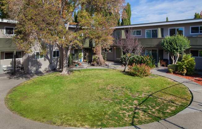 Welcome to Midtown Apartments