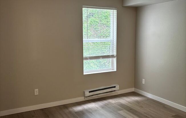 1 bed, 1 bath, 715 sqft, $1,845, Unit 416