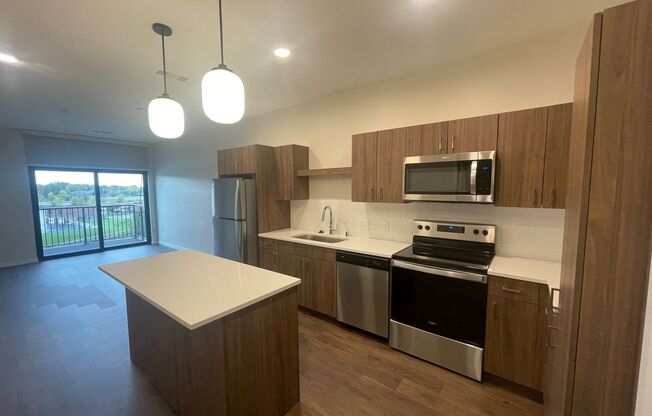 1 bed, 1 bath, 693 sqft, $1,425, Unit 310