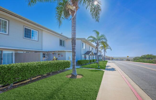 Imperial Beach Gardens - Apartments in Imperial Beach, CA