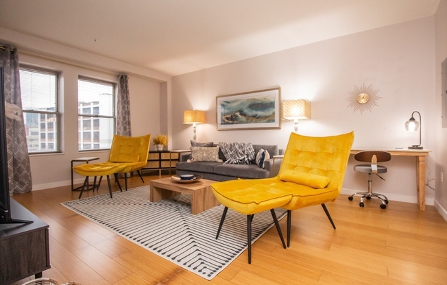 2 beds, 2 baths, 1,100 sqft, $6,000, Unit 401