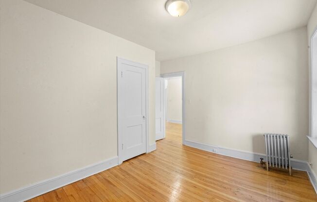1 bed, 1 bath, 670 sqft, $1,795, Unit 2332.53B
