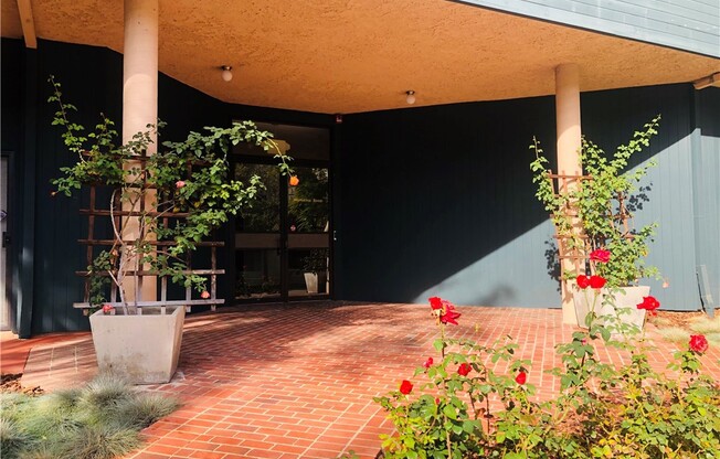 4499 N MARISOL