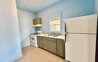 2 beds, 1 bath, $950