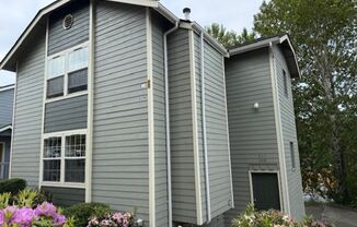 809 and 811 Blueberry Lane