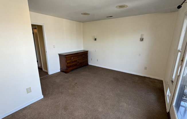 130 ALT RIPLEY ST