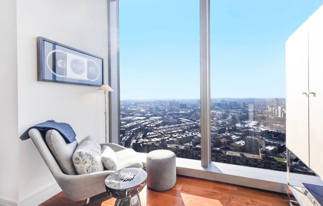 1 bed, 1.5 baths, 897 sqft, $10,000, Unit 3606