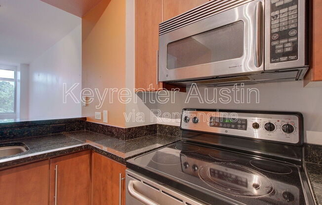 1 bed, 1 bath, 756 sqft, $2,295, Unit 410