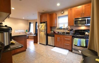 8 Montfern Ave