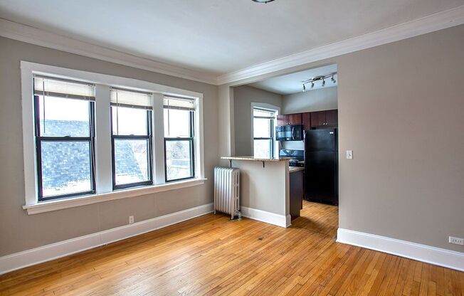 1832-42 N. Humboldt Blvd.