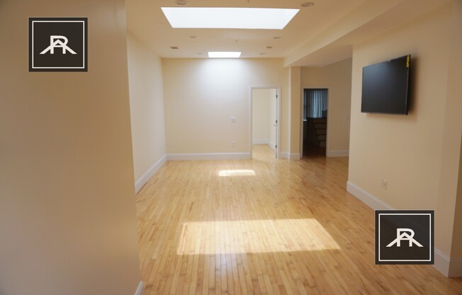 1034 COMMONWEALTH