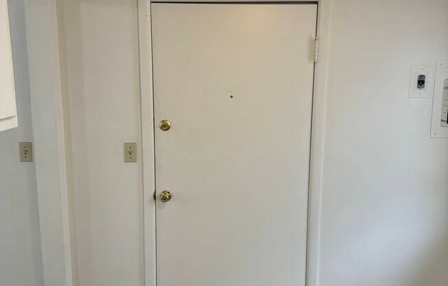 1 Bedroom Unit near U of O Campus
