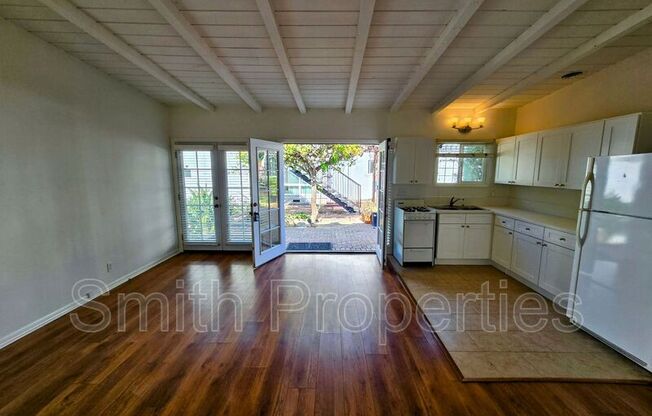 1414 MANHATTAN BCH BLVD