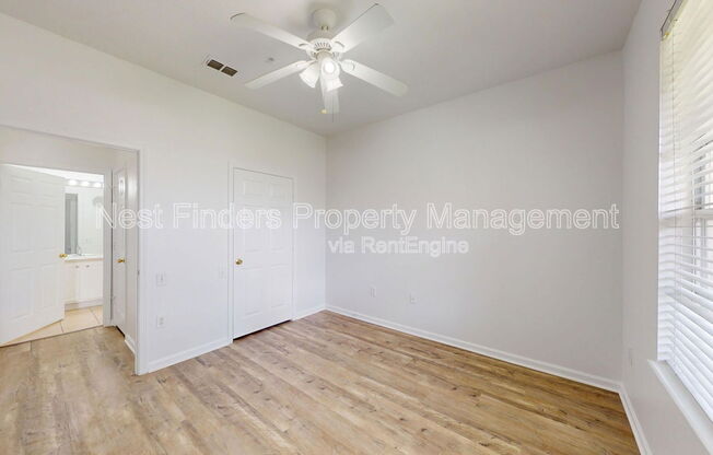 2 beds, 2 baths, 1,050 sqft, $1,350, Unit 912