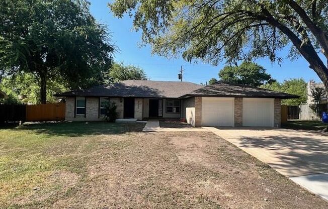 Allandale Place / Culdesac / Refrigerator / Washer/Dryer / Fenced Yard