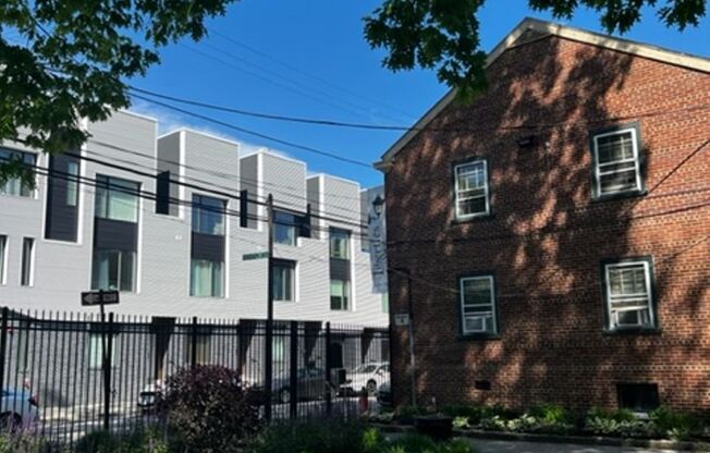 Studio, 1 bath, 358 sqft, $1,000, Unit WS709A