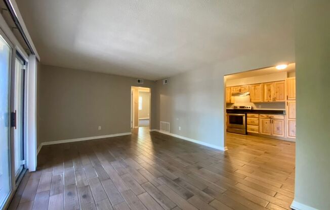 2 beds, 1 bath, 850 sqft, $1,250, Unit 959-302