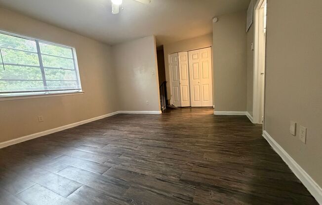 1 bed, 1 bath, 725 sqft, $1,200, Unit 1006