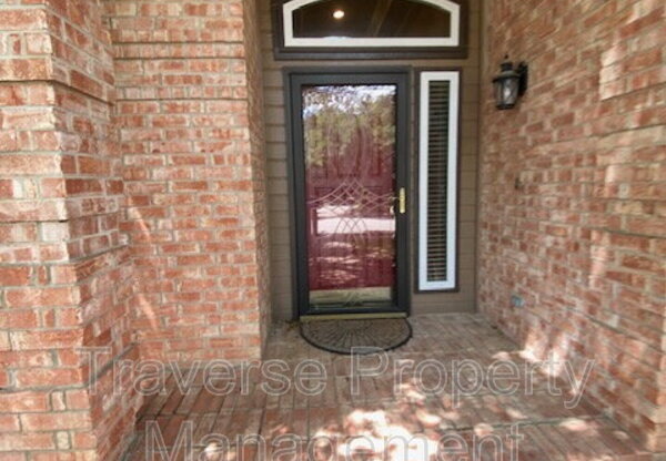 1524 EDINBURGH LN
