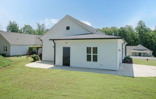 Comfort and Space with Easy Access to the Triangle