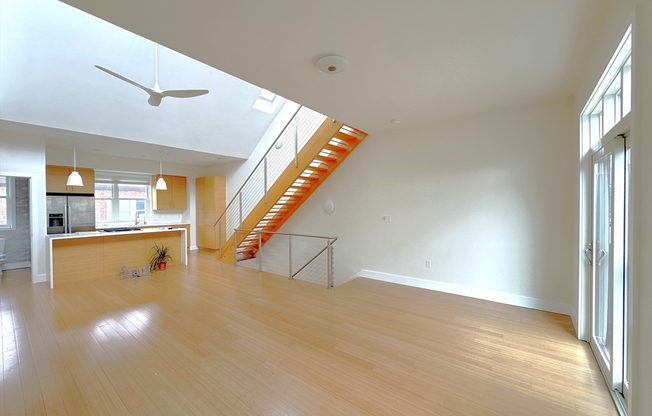 6 BEACON ST
