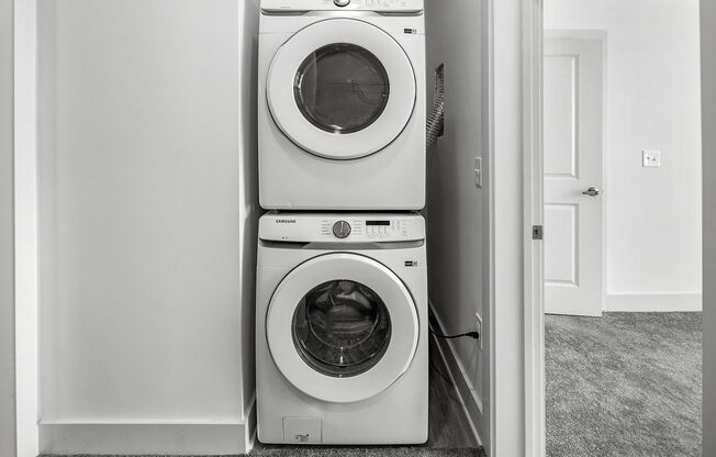 1 bed, 1 bath, 703 sqft, $1,420, Unit 1200