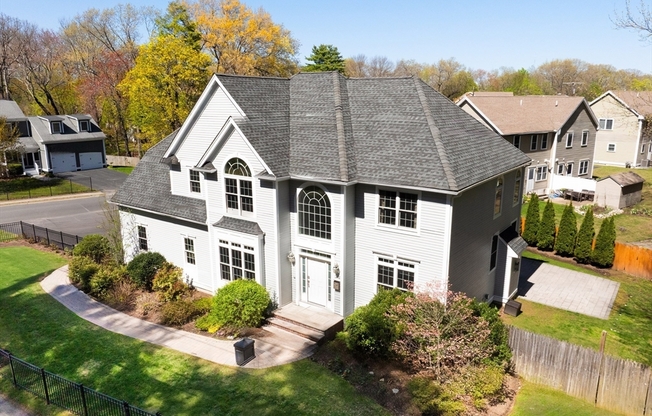 343 HIGH ROCK ST