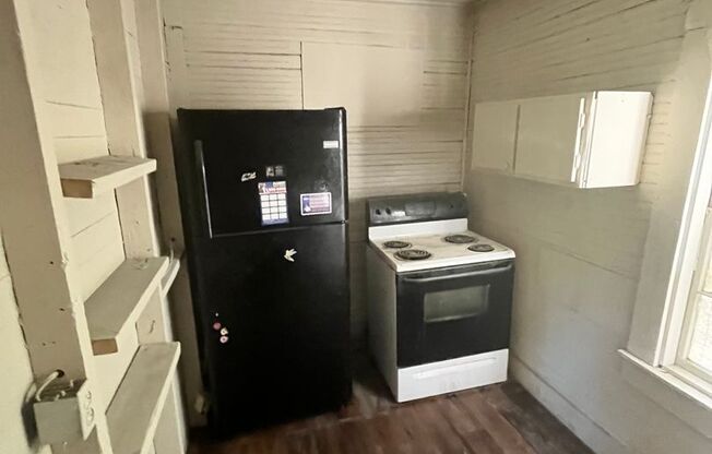 1 bed, 1 bath, $795