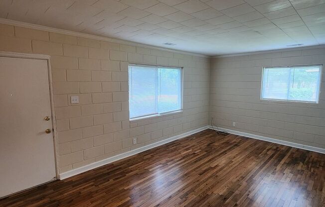 Chapel Hill / House off of Franklin Street AVAILABLE