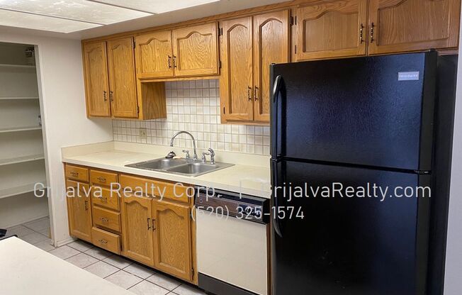 2 beds, 2 baths, $1,250, Unit G89