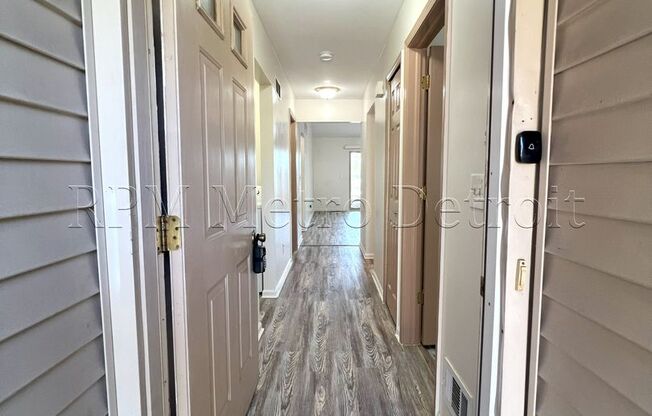 MOVE-IN READY RANCH-STYLE CONDO