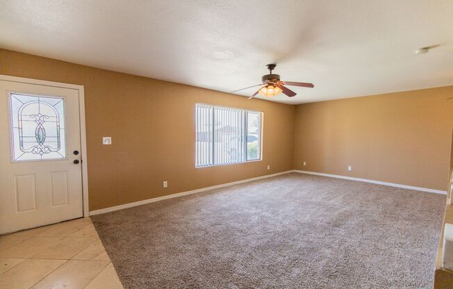 4 BED 2 BATH HOME NEAR ASU WITH UPGRADED KITCHEN AND STAINLESS STEEL APPLIANCES!