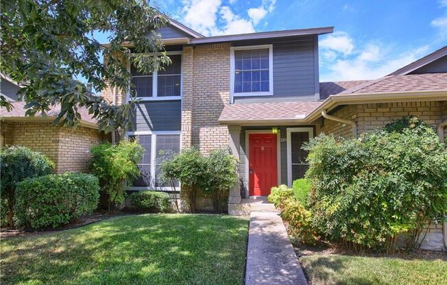Stately 2 Story Condo In North Austin Located In The Coppertree Condominiums.