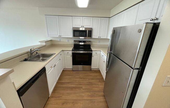 1 bed, 1 bath, 761 sqft, $1,995, Unit #205