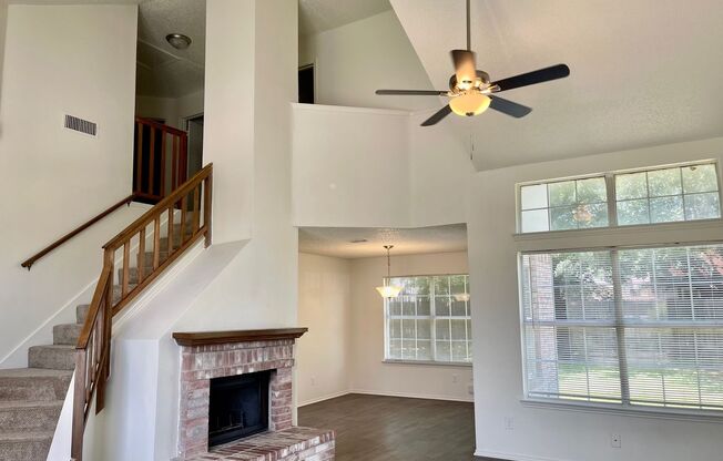 Nice 2 Story Home in Arlington ISD