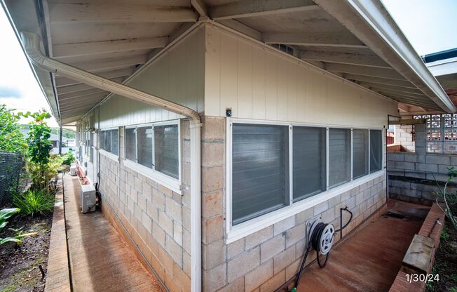 Rarely Available 4 BD/2 BA Home in Aiea