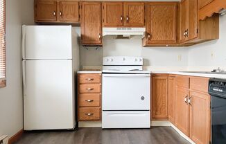 Streeter Court Apartments (Deed Holdings - 5050, LLC)