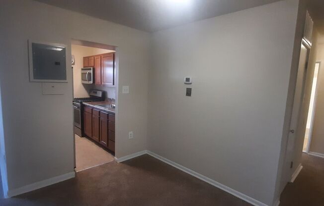 2 beds, 1 bath, 800 sqft, $1,650, Unit 2510-301